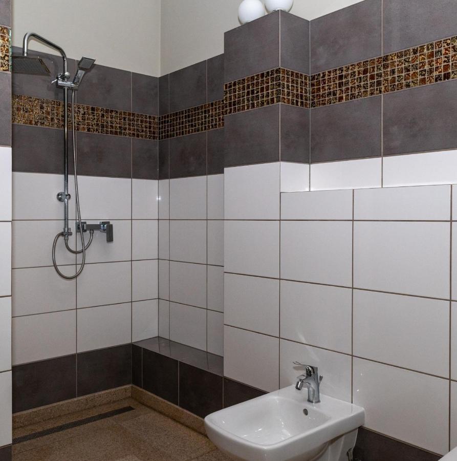 Apartament Pilsudskiego13 Chrzanow Luaran gambar
